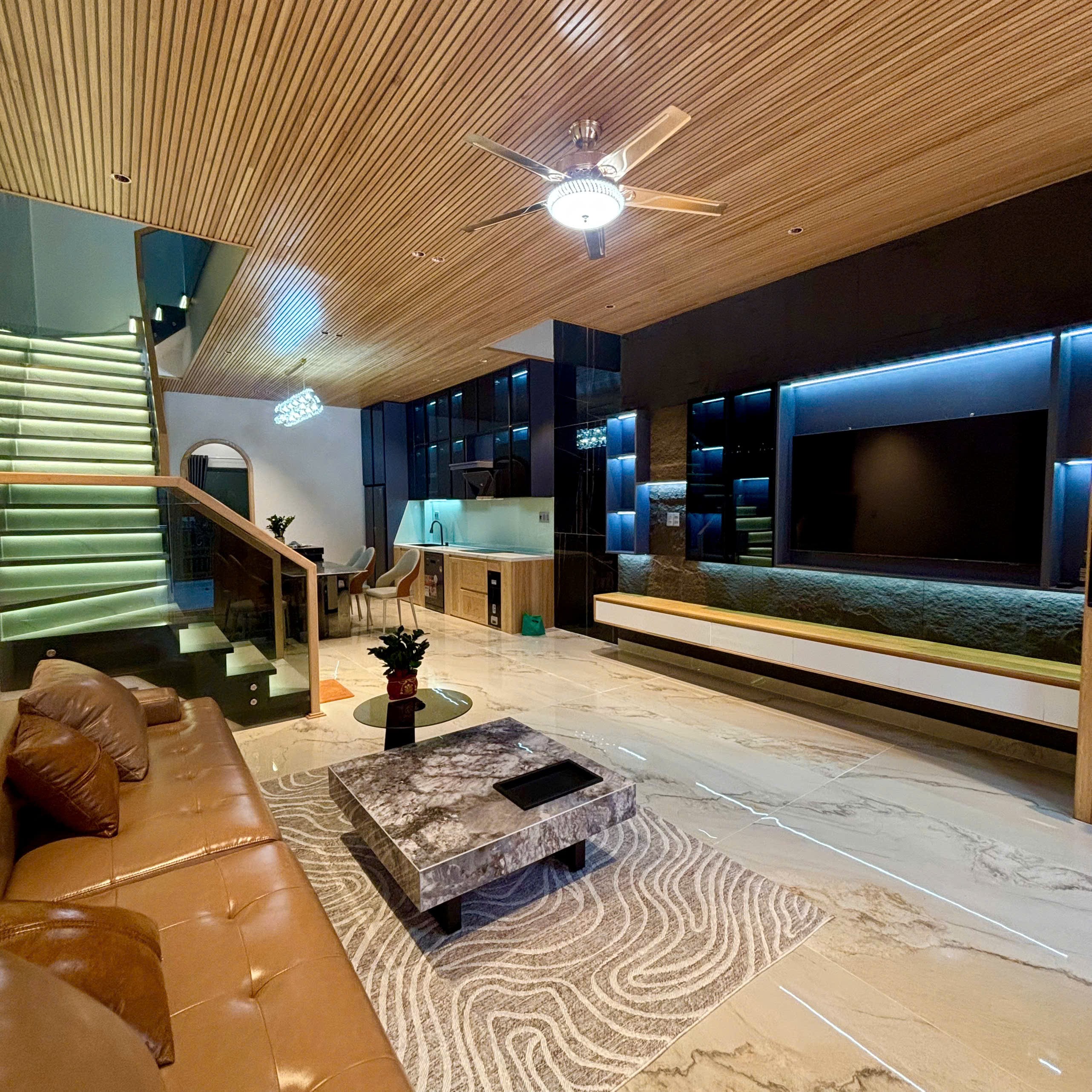 BÁN NHÀ 3 TẦNG HIỆN ĐẠI ĐƯỜNG THANH LƯƠNG 19 ,HOÀ XUÂN, ĐÀ NẴNG 4