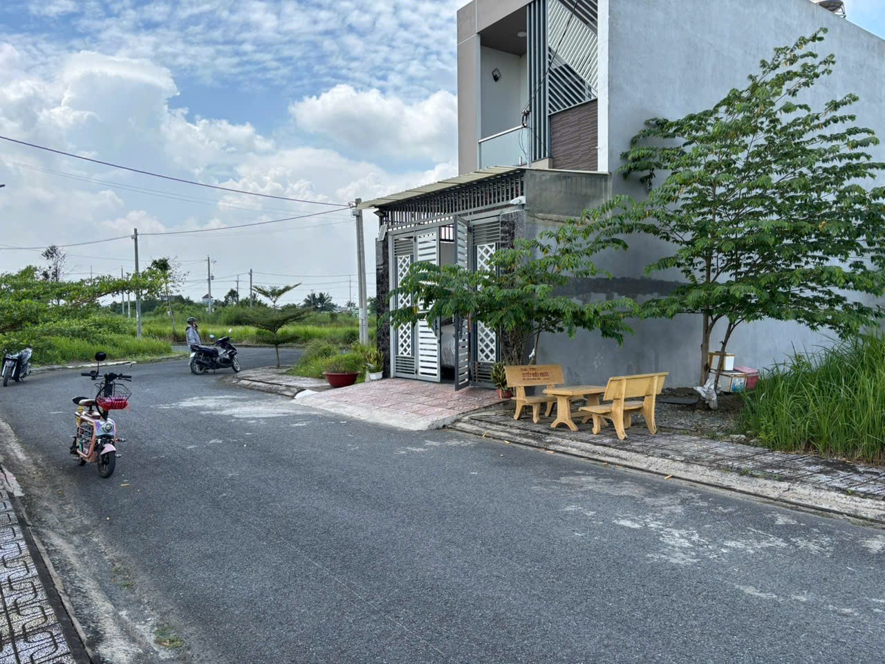 Đất nền 144m2 lô góc kdc Nam Phong Ecotown giá ngộp 1 tỏi 250tr