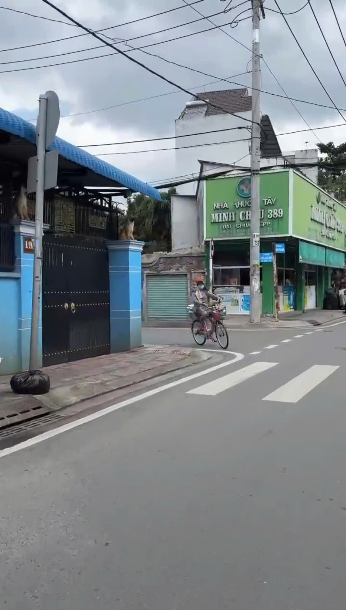 NHÀ XƯỞNG SIÊU ĐẸP (1.100M²) – NGAY NGÃ TƯ TÔ KÝ THỚI TAM THÔN 18, HÓC MÔN 3