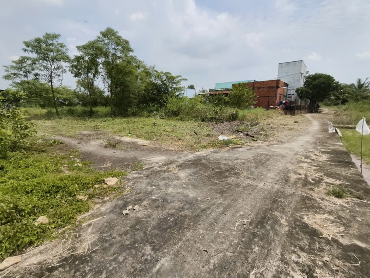 Đất nền thổ cư 104m2 mt xe hơi xã Tân Lân ngon bổ rẻ 550tr 3