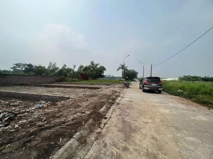 LÔ ĐẤT ĐẸP X5 – XÓM ĐÔNG KHÊ NỮ . HƠN 90TR/1M 2