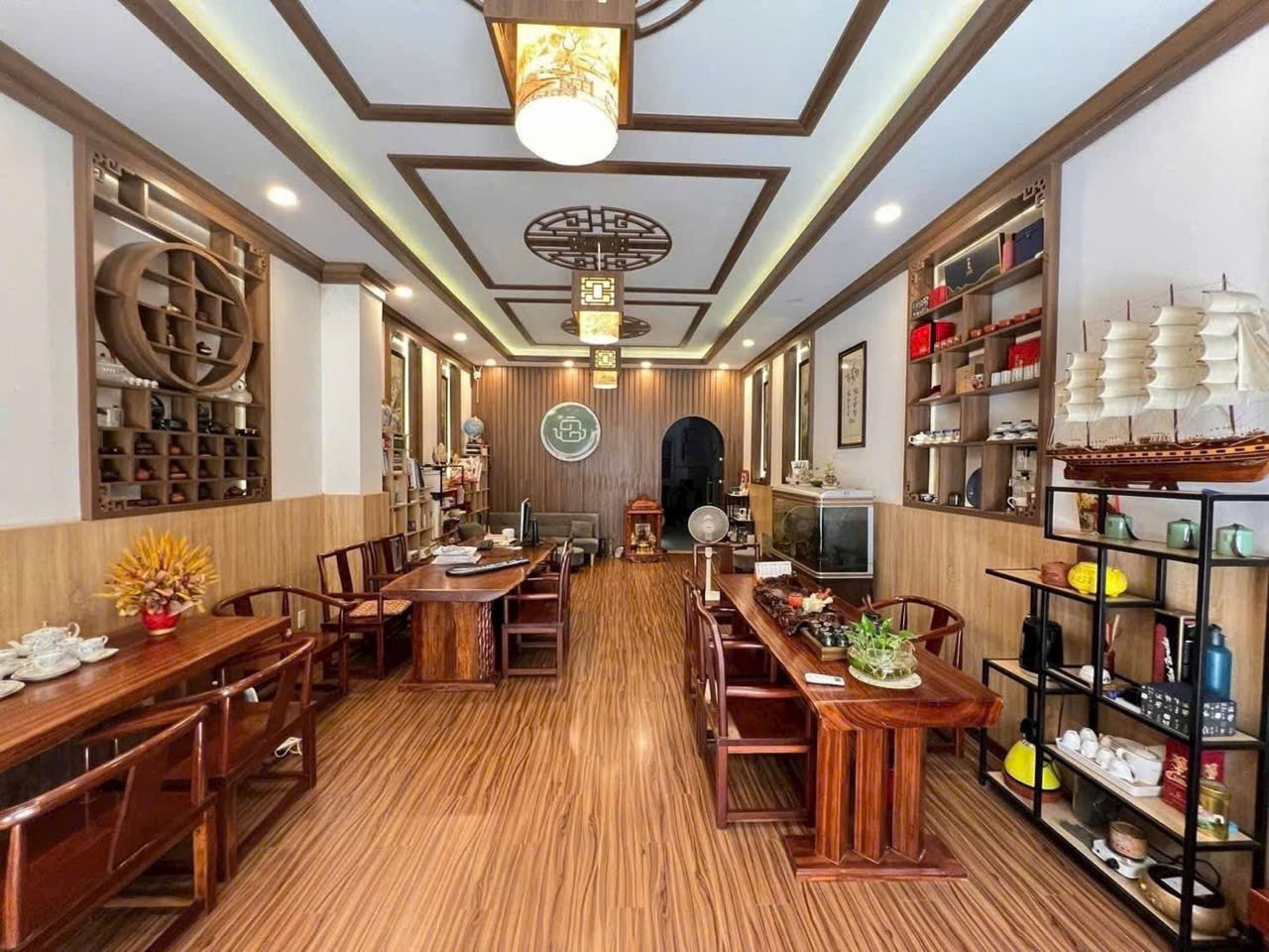 Cần bán Nhà mặt tiền Phường Tăng Nhơn Phú A, Quận 9, Diện tích 110m², Giá 12 Tỷ 2