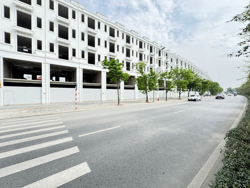 SIÊU GÓC 3 MẶT ĐƯỜNG! Shophouse 6 Tầng 179,9m2 Mặt Phố Lý Thánh Tông - Kết nối thẳng Vin 1 2