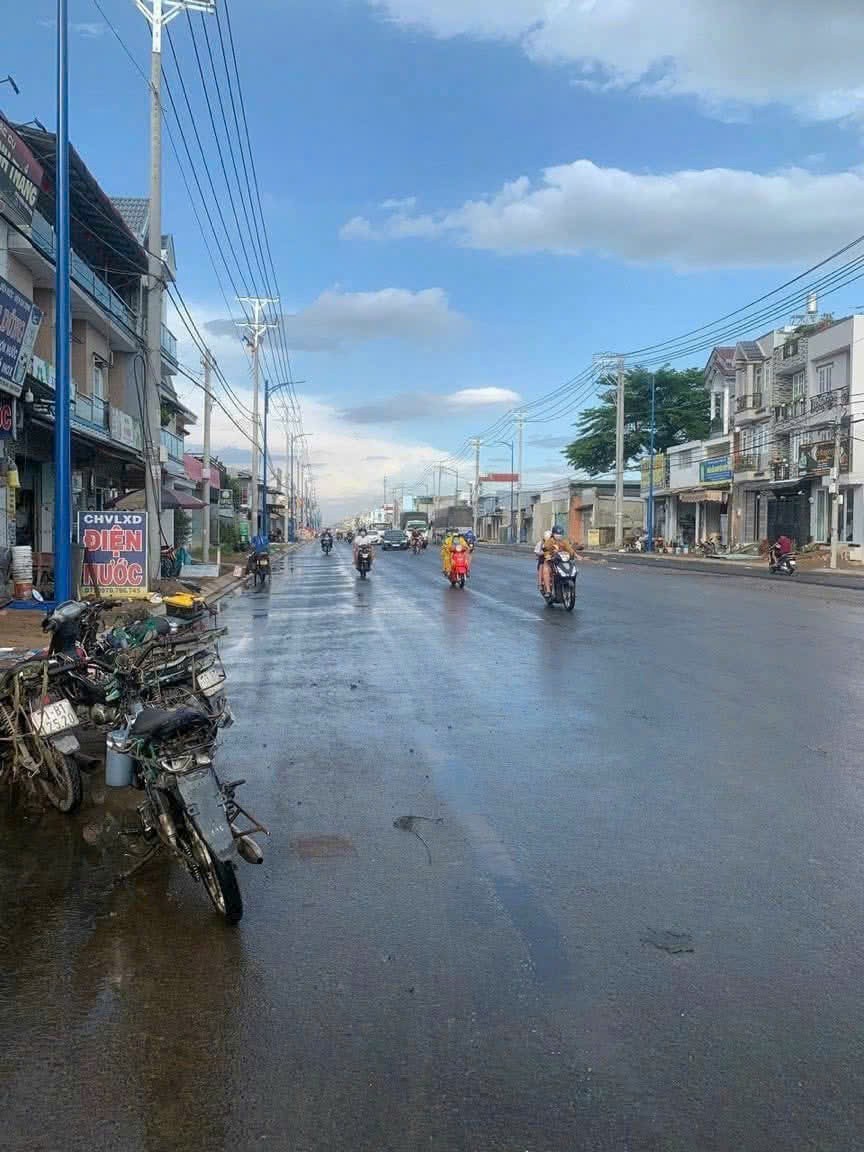 SIÊU PHẨM ĐẤT SHR A4 (10x49) MẶT TIỀN PHAN VĂN HỚN, BÀ ĐIỂM, HÓC MÔN 4