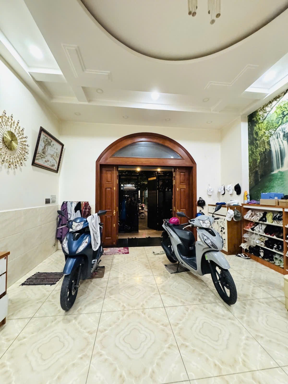 MẶT TIỀN ĐƯỜNG 10M LÊ VĂN QUỚI- 113M2 - 3 TẦNG BTCT 3PN 4WC - CHỈ 11.3 TỶ