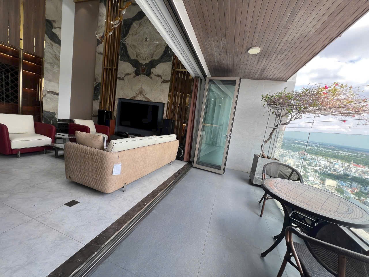 Cần bán Căn hộ chung cư Quận 2, Hồ Chí Minh, Diện tích 179m², Giá 14.2 Tỷ 2