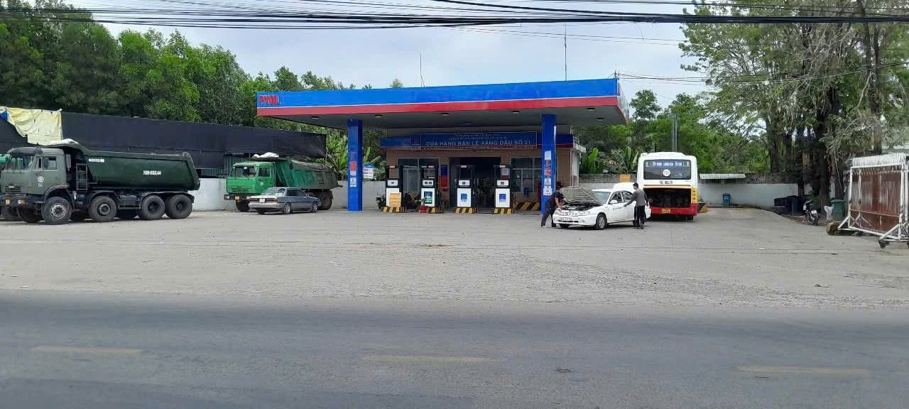 BÁN CÂY XĂNG 08 TRỤ BƠM ĐANG HOẠT ĐỘNG – GIÁP RANH HÓC MÔN – DOANH THU ỔN ĐỊNH 3