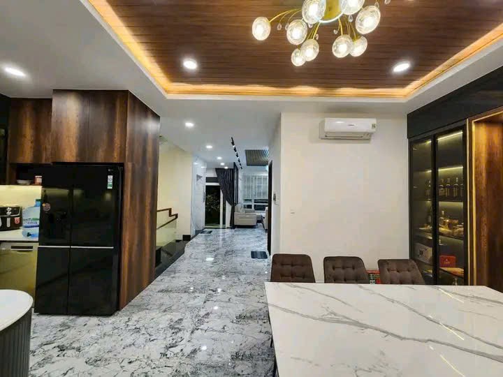 Cho thuê Nhà mặt tiền Phường Phú Mỹ, Quận 7, Diện tích 150m², Giá 60 Triệu/tháng 8