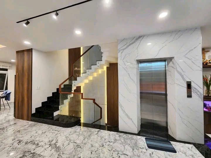 Cho thuê Nhà mặt tiền Phường Phú Mỹ, Quận 7, Diện tích 150m², Giá 60 Triệu/tháng 4