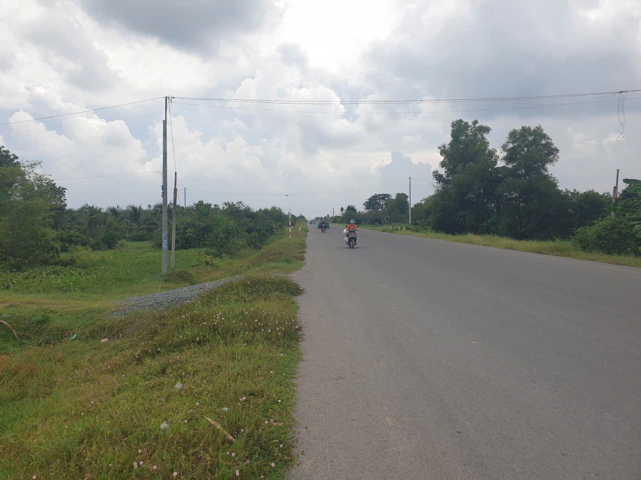 Bán đất full thổ mặt tiền nhựa Hồ Chí Minh, xã An Ninh Đông dt 500m2 giá 2,95 tỷ 7