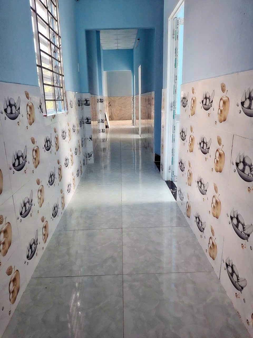 Bán gấp nhà cấp 4 xã Đức Lập Hạ tổng dt 250m2 ( có 132m2 thổ ) 1 lầu 4pn 2wc giá 1,68 tỷ 4