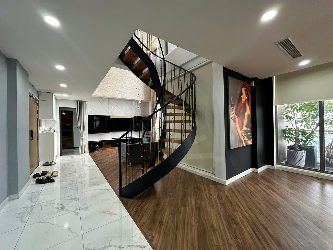 Cần bán Căn hộ chung cư Quận 4, Hồ Chí Minh, Diện tích 250m², Giá 040 Tỷ 3