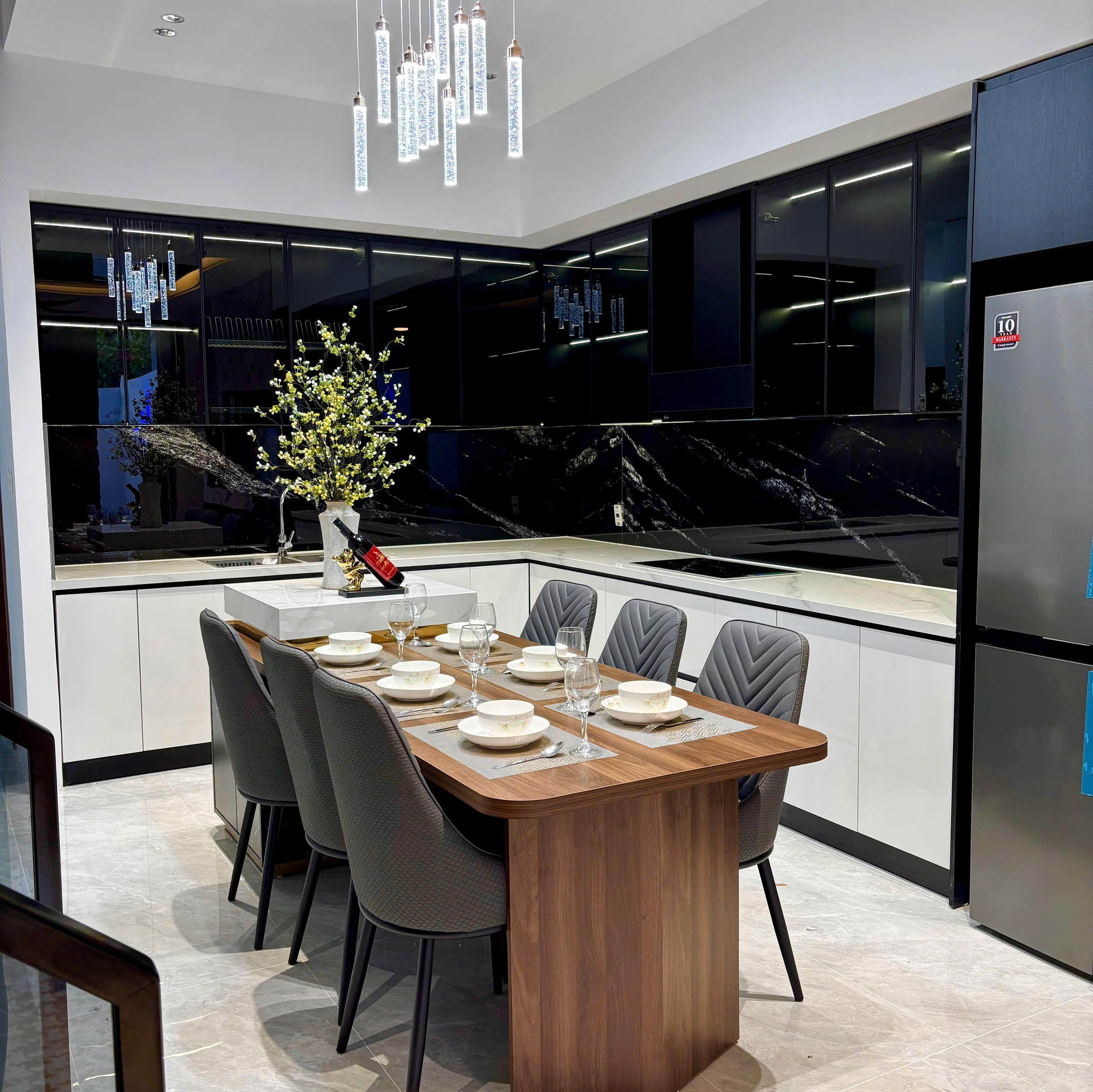 BÁN NHÀ 3 TẦNG MỚI ĐƯỜNG LỖ GIÁNG ,HOÀ XUÂN,ĐÀ NẴNG 8