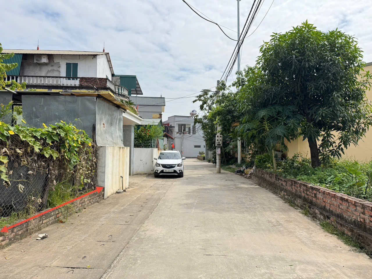 Bán 60m đất thôn Ấp Tre (Tổ 9), Quang Minh, TP HN. Đất vuông đẹp, đường thông, oto tránh 2