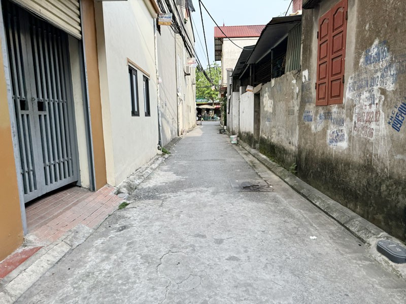 Cần bán 60m2 đất ngõ 99 Chu Huy Mân, cách chợ Phúc Đồng 70m, đường ô tô con, tiện ích bạt ngàn