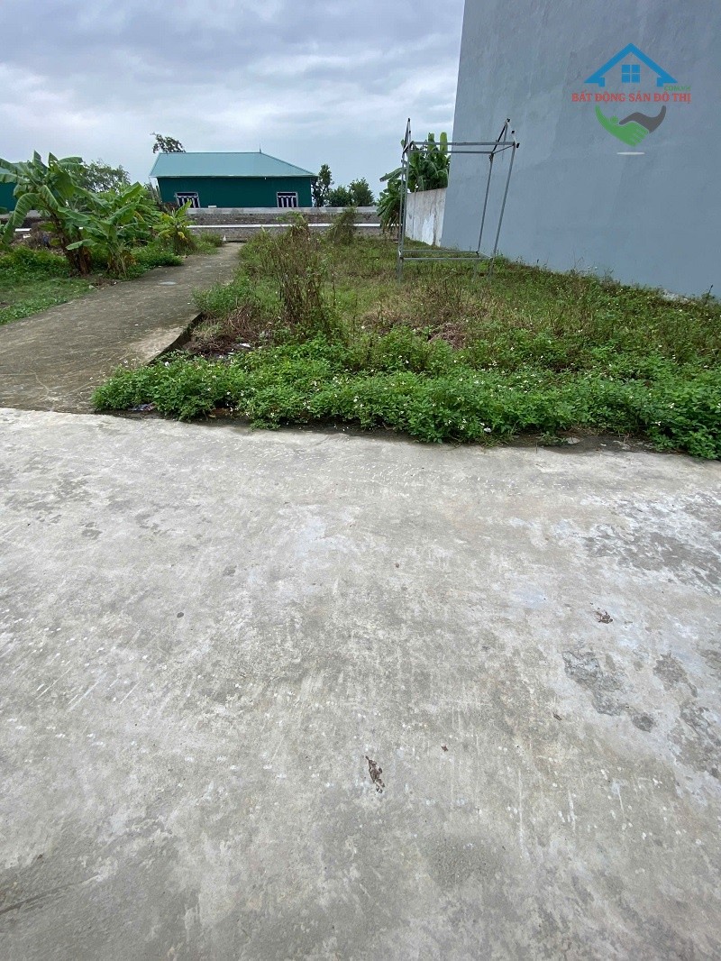 Lô góc, ô tô vào nhà, Bán đất Tân Ước Thanh Oai, Gần KCN Tân Ước, Giá 3,x tỷ 4