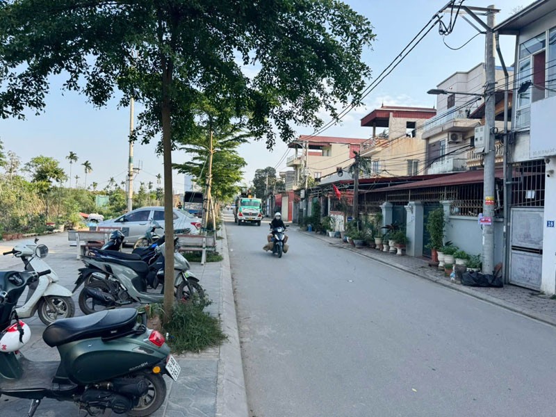 Chính chủ bán 49,3m2 đất Khoan Tế, Bát Tràng. Đường rộng 15m, View UBND xã & Doanh trại Quân Đội 3