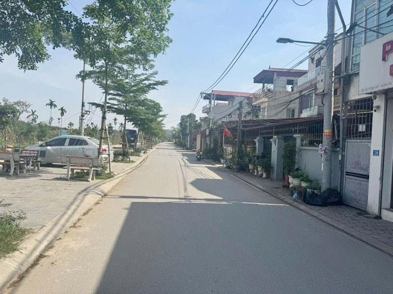 Chính chủ bán 49,3m2 đất Khoan Tế, Bát Tràng. Đường rộng 15m, View UBND xã & Doanh trại Quân Đội 5