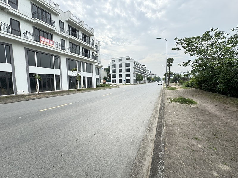 Bán Shophouse Metropolitan 80m2, Mặt Tiền 5m: Vị Trí Vàng, Hai Mặt Tiền Đường 22m, sau 5m vườn hoa 4