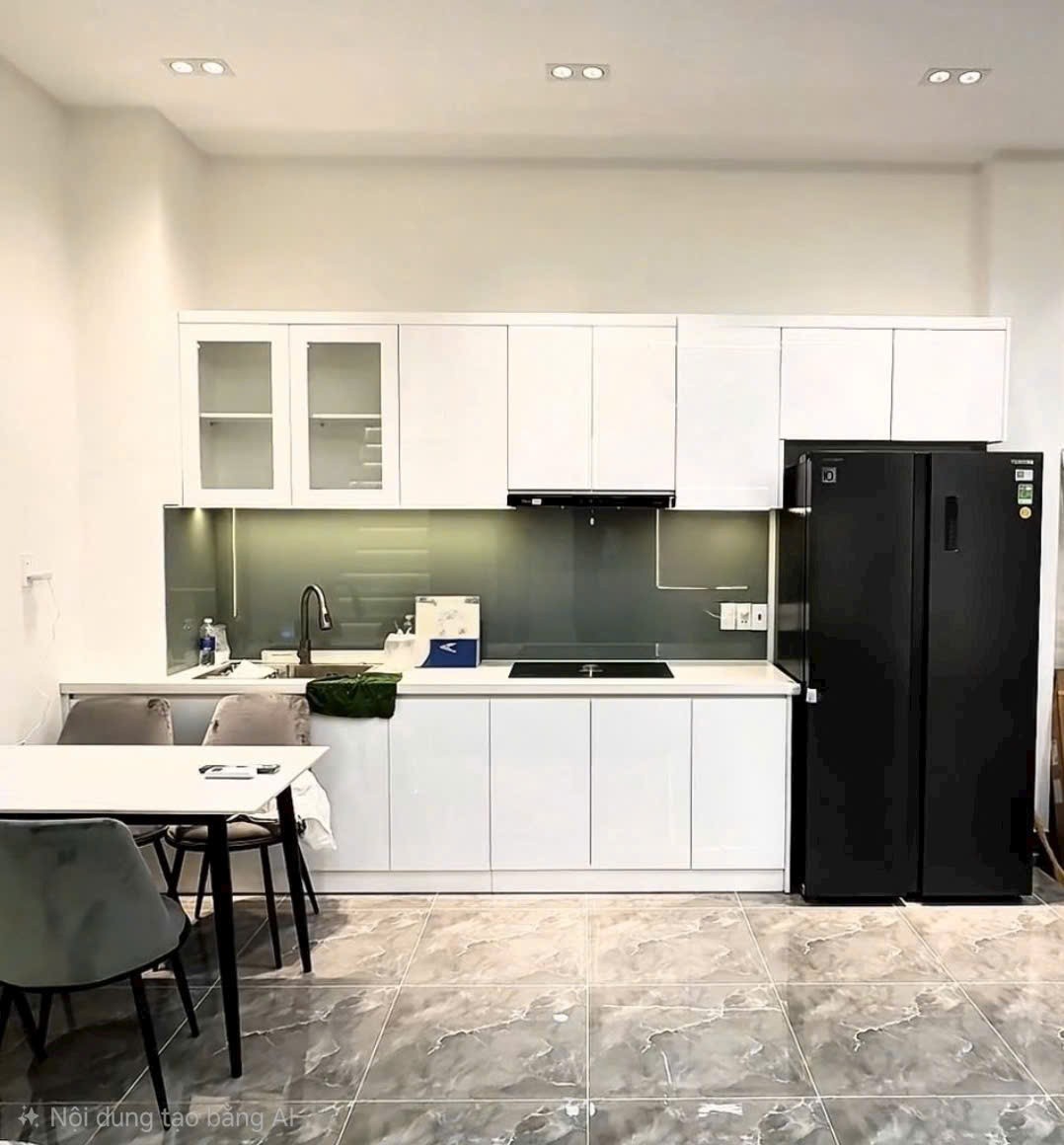 Nhà Xây Mới 1 Trệt. 2 Lầu. Sân thượng -2 PN. 3WC. Ban công lớn 6 Tỷ 250 3