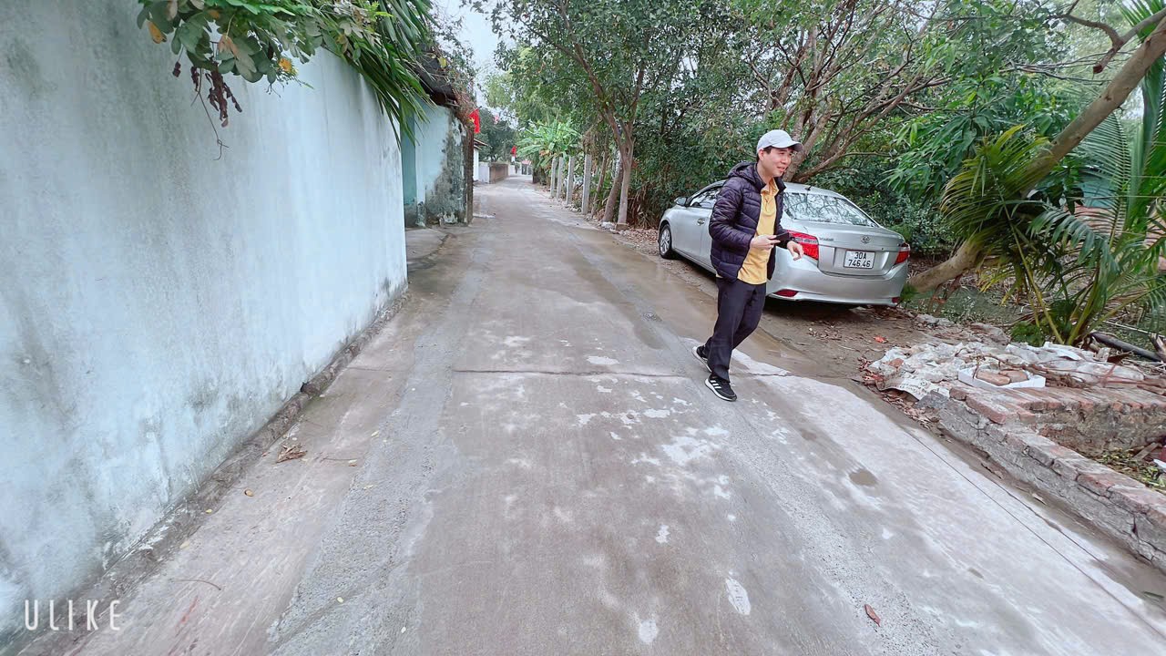 ĐẸP BÁN TIẾC LẮM VỊ TRÍ  ĐẤT SẤT DỰ ÁN  --DT 100 M FUN THỔ CƯ -TẠI VỆ SƠN ĐÔNG TÂN MINH HUYỆN SÓC 2