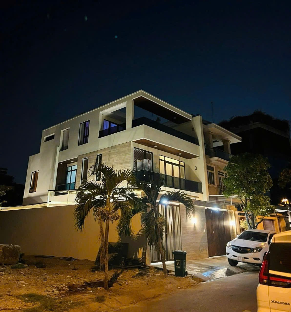 Cần bán Biệt thự Phường An Khánh, Quận 2, Diện tích 223m², Giá 56 Tỷ 2