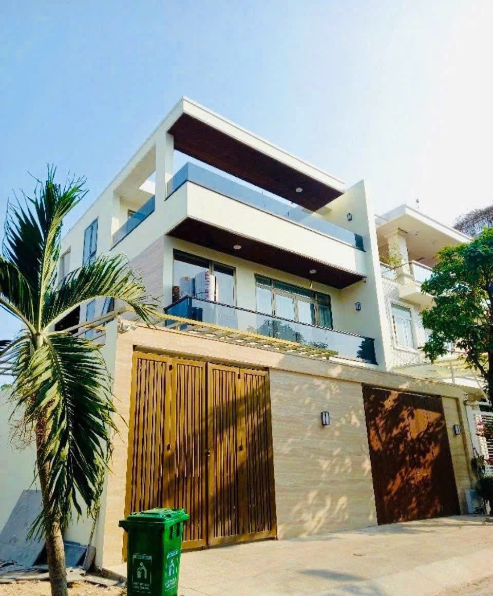 Cần bán Biệt thự Phường An Khánh, Quận 2, Diện tích 223m², Giá 56 Tỷ 3