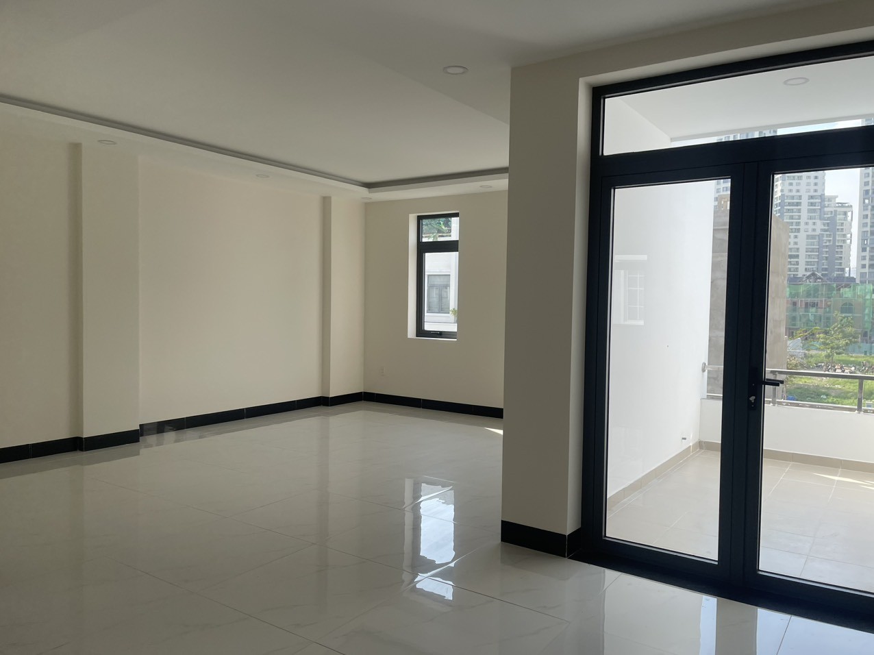 Cần bán Nhà mặt tiền Quận 2, Hồ Chí Minh, Diện tích 126m², Giá 36 Tỷ 8