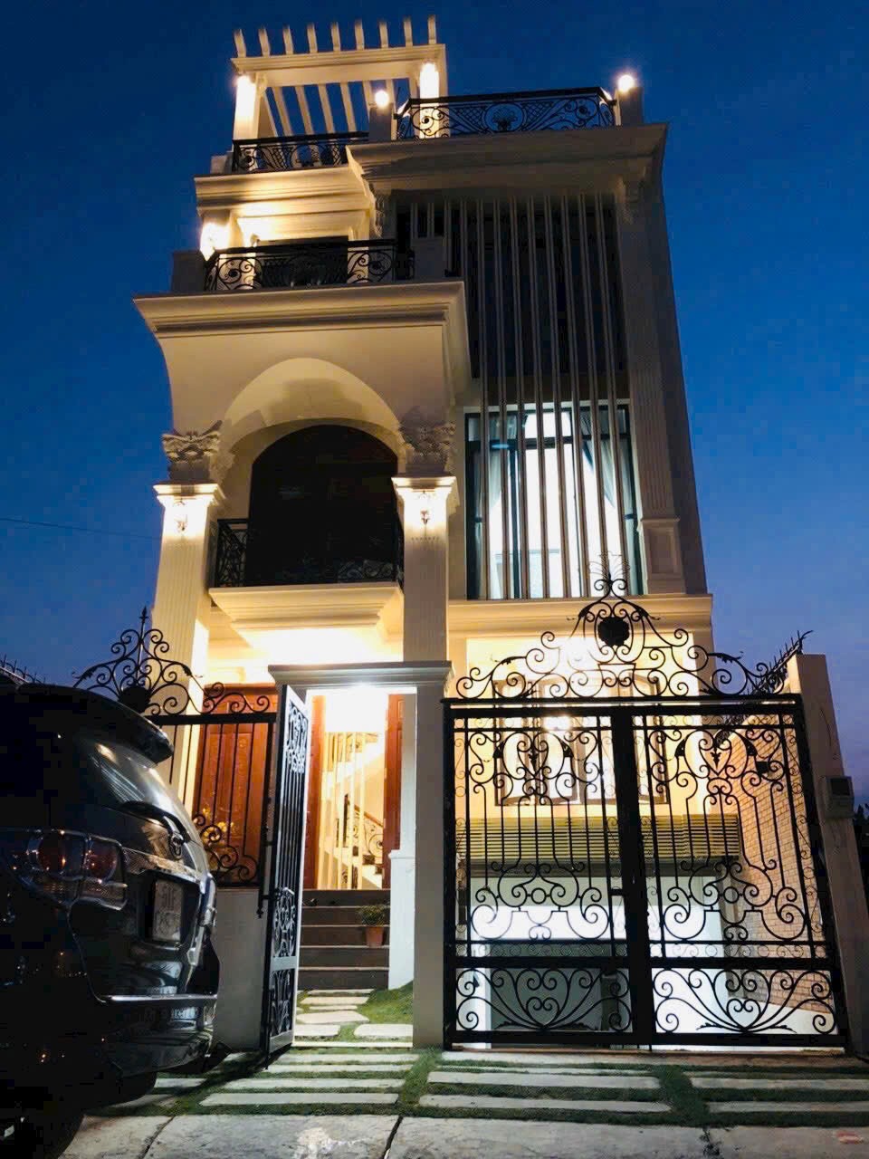 Cần bán Nhà mặt tiền Phường Cát Lái, Quận 2, Diện tích 129m², Giá 24 Tỷ 6