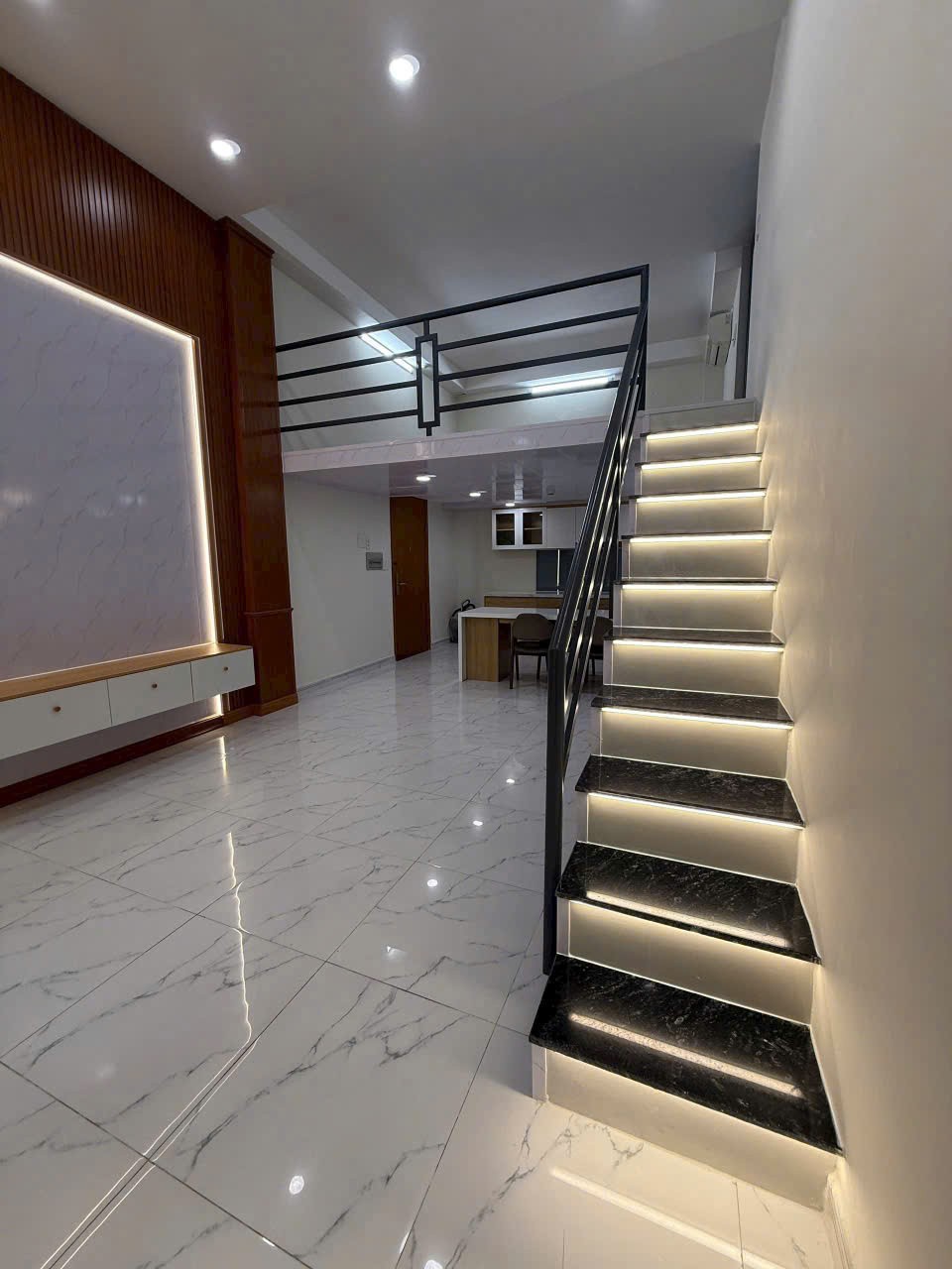 Cho thuê Nhà mặt tiền Phường Phước Long B, Quận 9, Diện tích 40m², Giá 15 Triệu/tháng 2