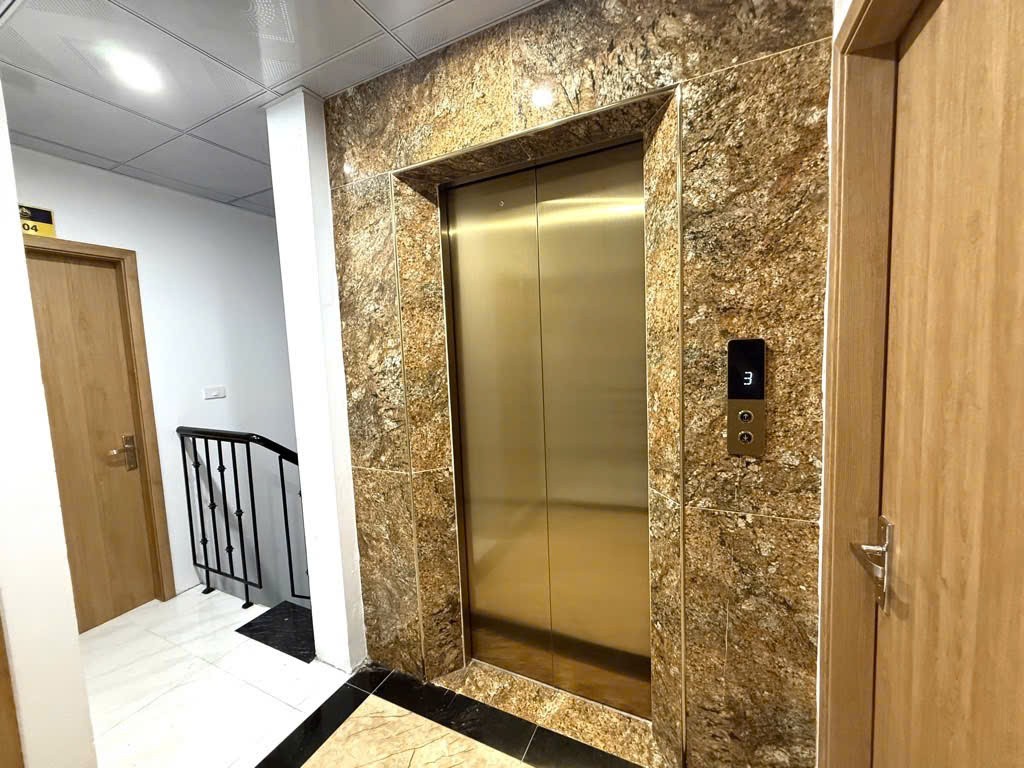 Lai Xá 101m2- 8T, V.hè Ô tô Tránh, DT1.5 tỷ/năm, 2 Thoáng, giá 25.5 tỷ 5