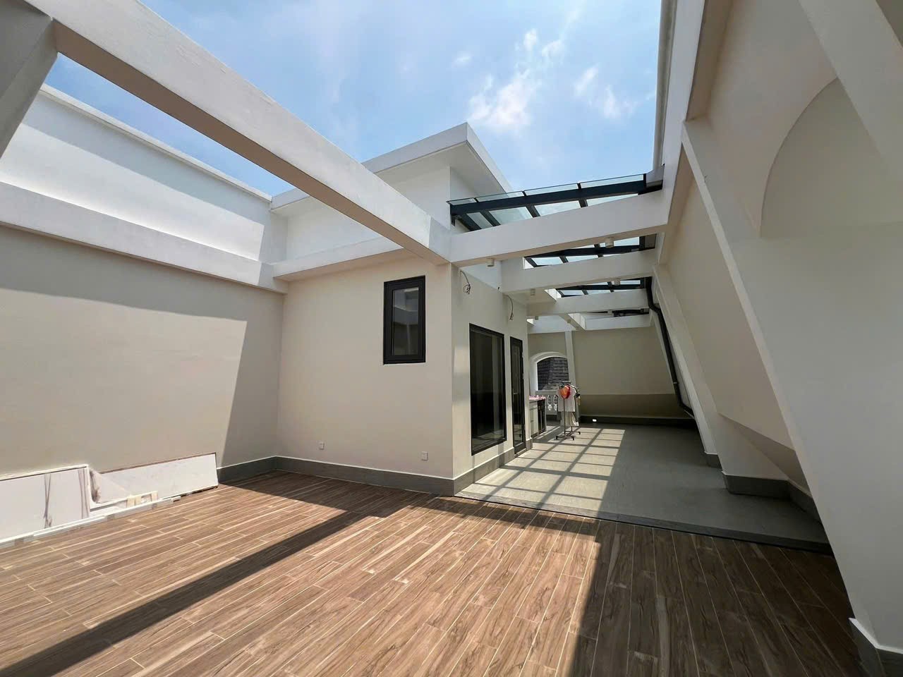 Cần bán Biệt thự Phường Thạnh Mỹ Lợi, Quận 2, Diện tích 200m², Giá Thương lượng