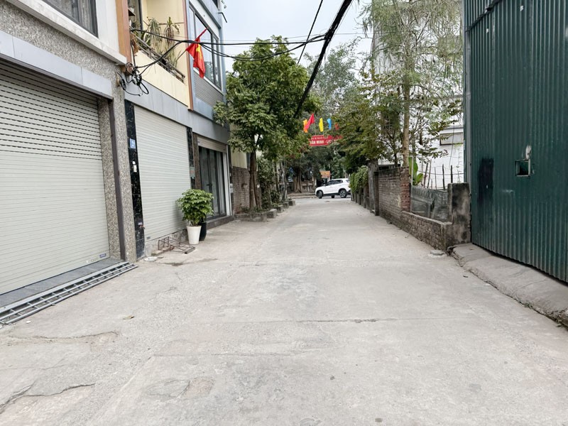 Bán Gấp 94m2 Đất Thạch Bàn, Long Biên - Ngõ Rộng Ô Tô 7 Chỗ, Nở Hậu 6,5m, Gần Aeon/Cổ Linh 2