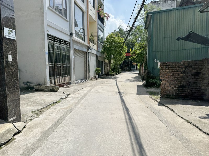 Bán Gấp 94m2 Đất Thạch Bàn, Long Biên - Ngõ Rộng Ô Tô 7 Chỗ, Nở Hậu 6,5m, Gần Aeon/Cổ Linh 4