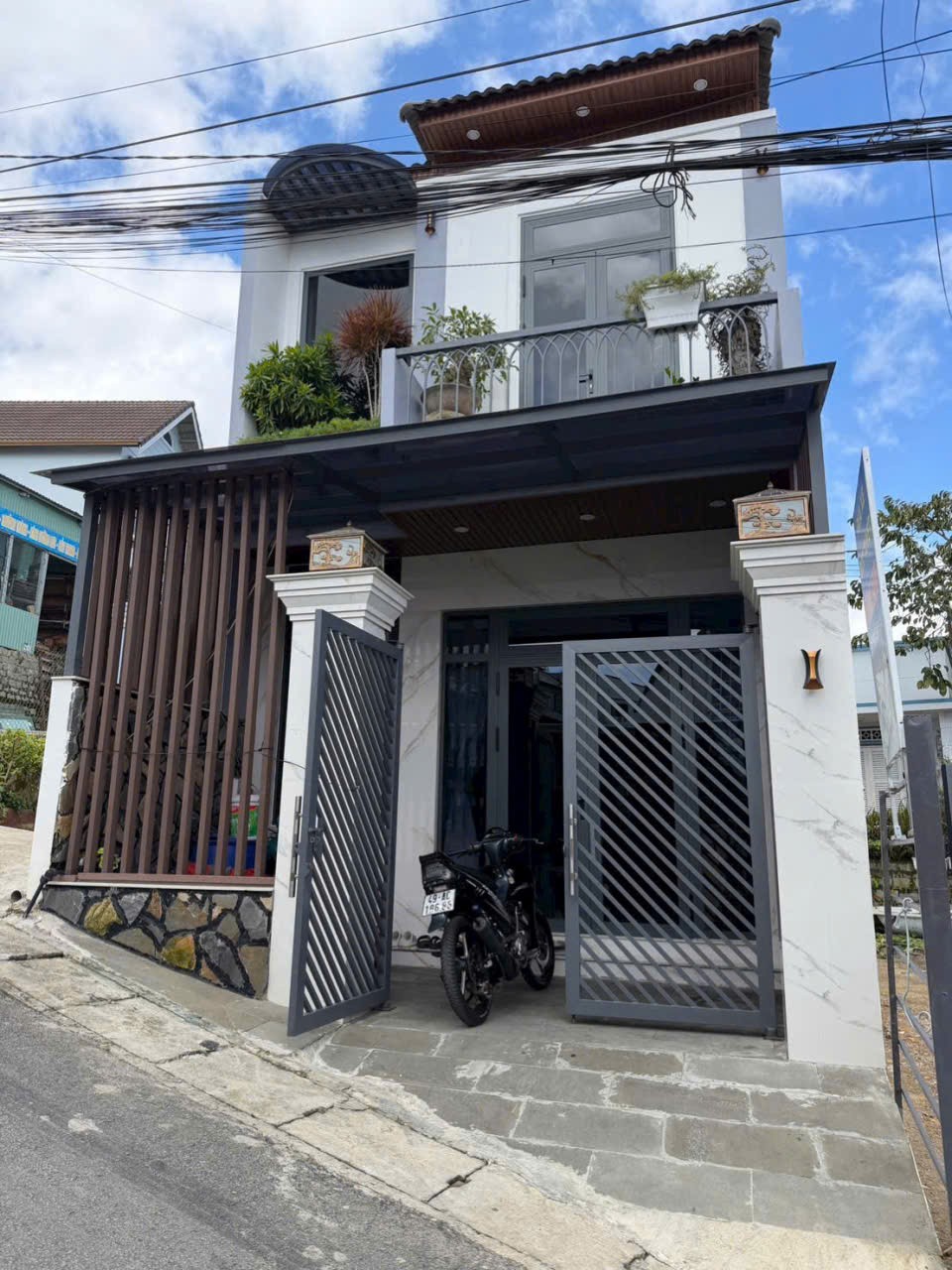 BÁN NHÀ TÂM HUYẾT – MẶT TIỀN NGÔ THÌ NHẬM, P4 XUÂN HƯƠNG