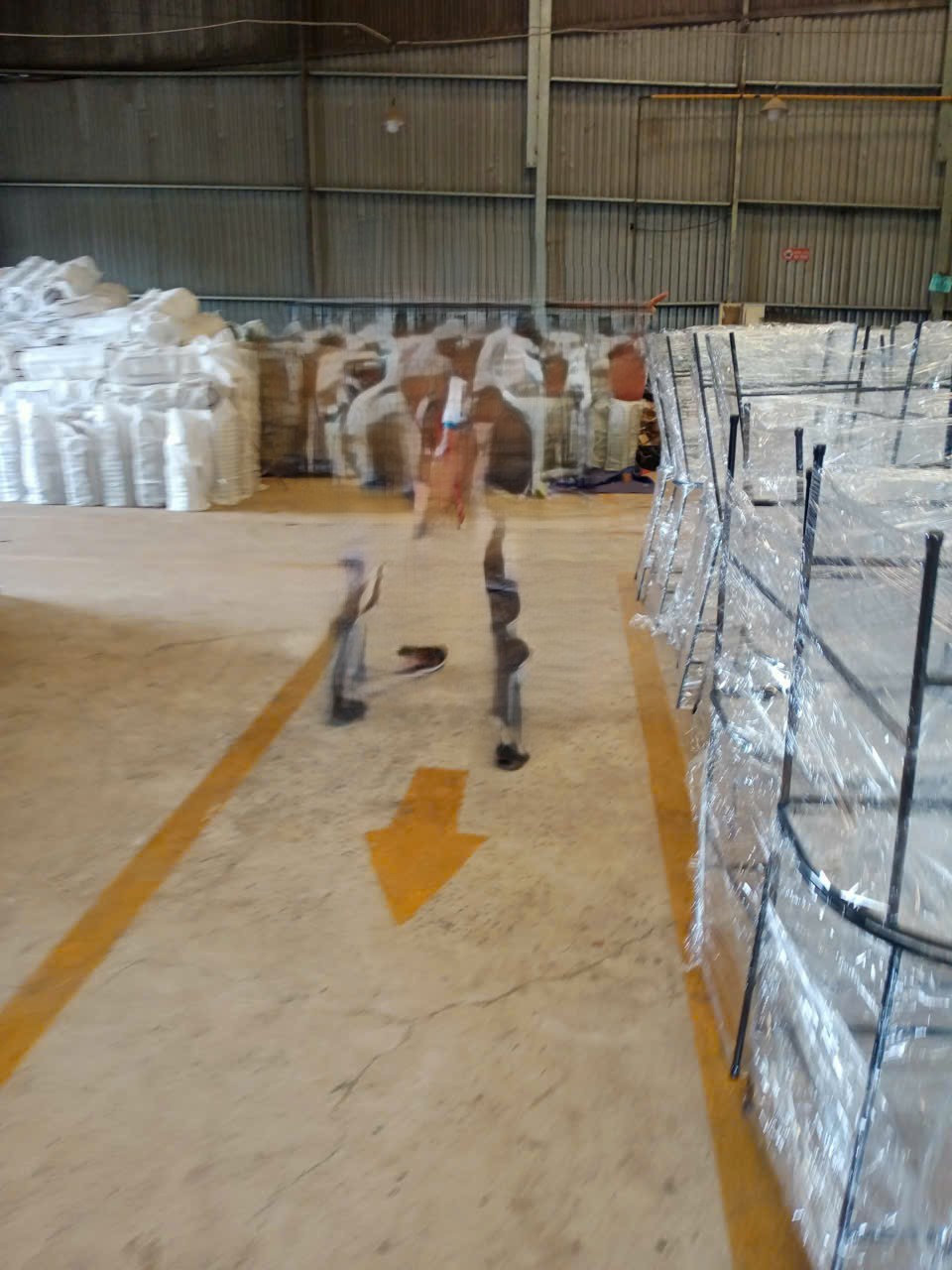 Bán nhà xưởng xã Nhuận Đức đang hoạt động tdt 5100m2 full thổ ( dt xưởng 3500m2) giá 45 tỷ 7