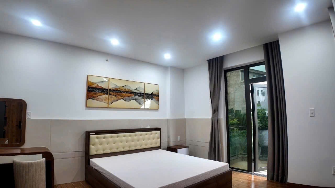 Cho thuê Nhà mặt tiền Quận 2, Hồ Chí Minh, Diện tích 105m², Giá 75 Triệu/tháng 22
