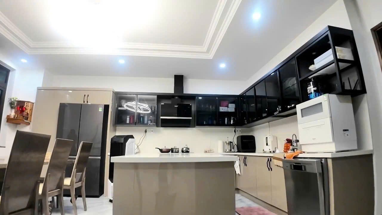 Cho thuê Nhà mặt tiền Quận 2, Hồ Chí Minh, Diện tích 105m², Giá 75 Triệu/tháng 13