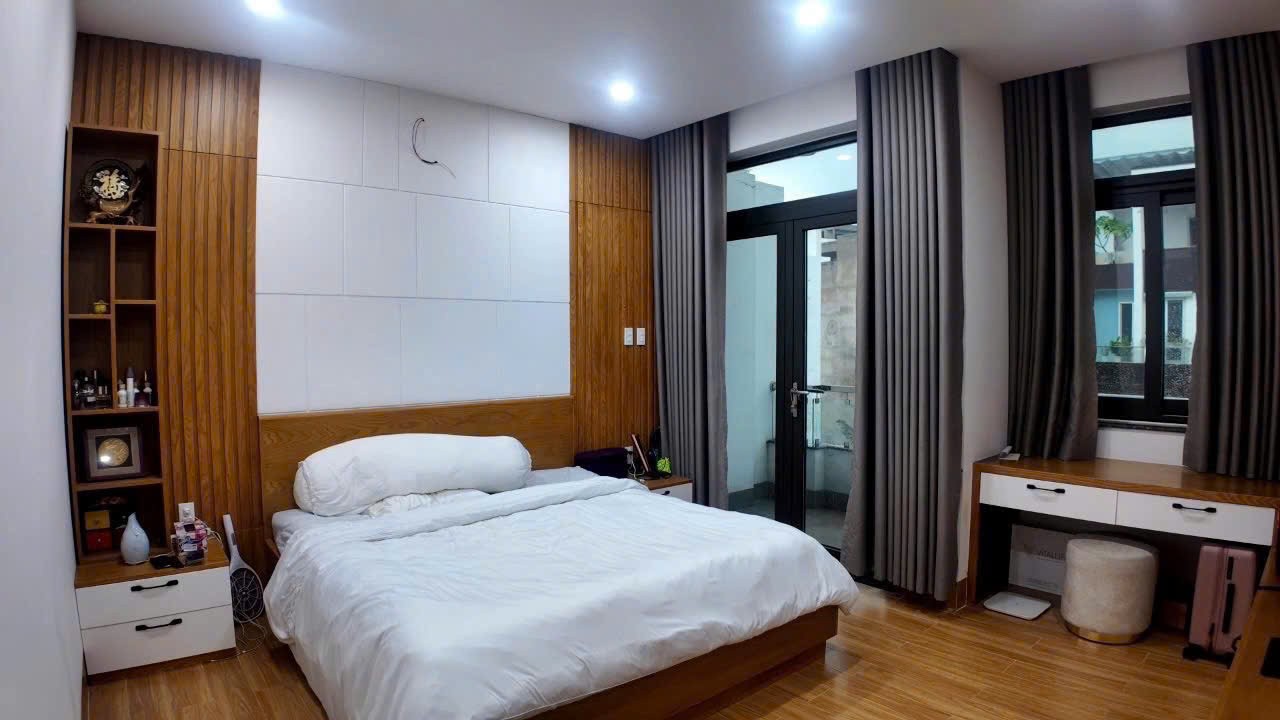 Cho thuê Nhà mặt tiền Quận 2, Hồ Chí Minh, Diện tích 105m², Giá 75 Triệu/tháng 17
