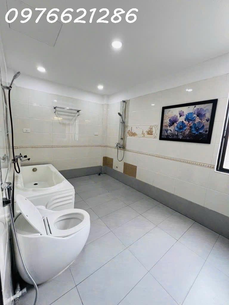 BÁN NHÀ DÂN XÂY TRƯỜNG LÂM – 35M² – MT 5M – 2 NHÀ RA PHỐ – GARA Ô TÔ – 2 THOÁNG – GIÁ 11.X TỶ
