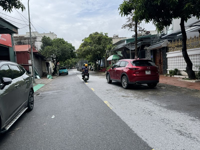 Bán Lô Đất 107m2 Sẵn Xưởng KĐT 31ha Trâu Quỳ - Mặt Tiền 5,29m Đẹp, VP/Nhà Hàng Cực Đỉnh! 2