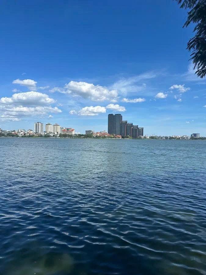 BÁN NHÀ ĐẸP, ĐƯỜNG LẠC LONG QUÂN, TÂY HỒ, HN. 5