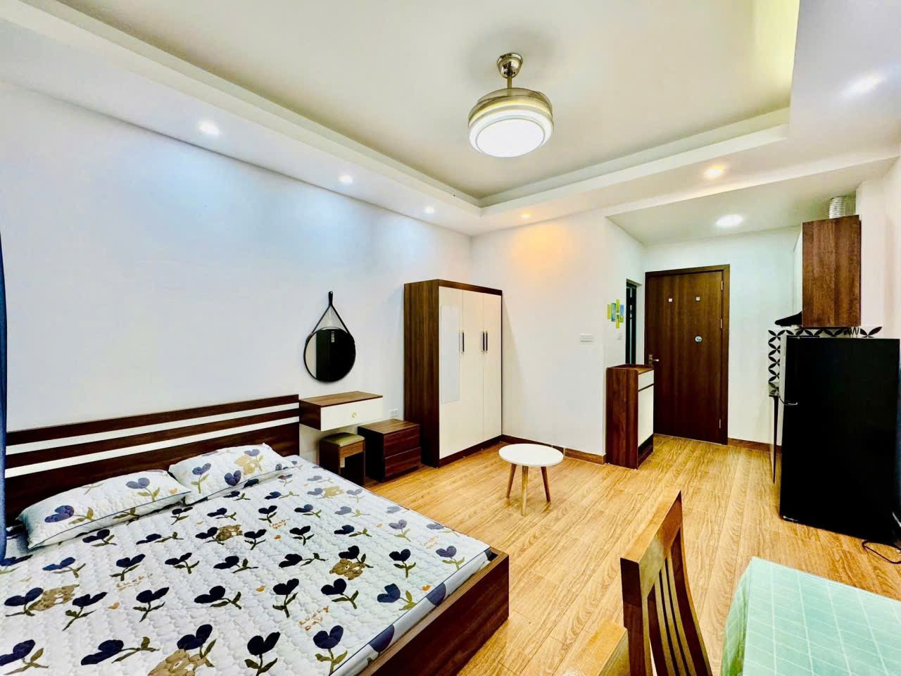 BÁN NHÀ ĐẸP, ĐƯỜNG LẠC LONG QUÂN, TÂY HỒ, HN. 3