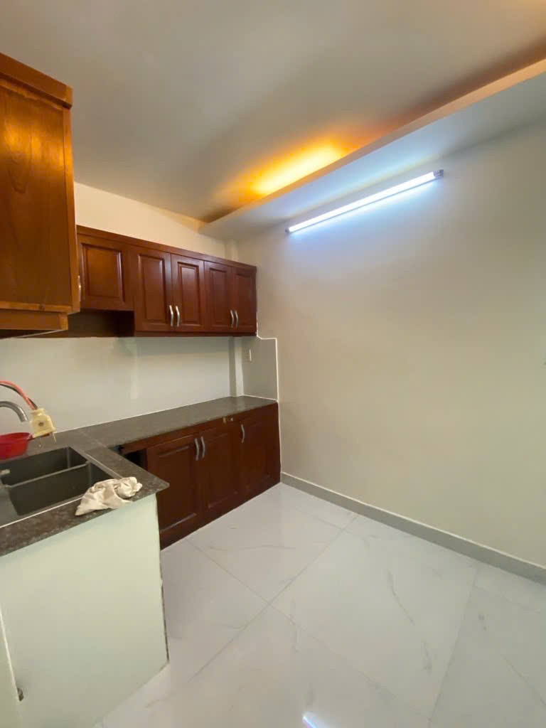 Bán Gấp Nhà Hẻm Nguyễn Thị Thập, Q7: 40m2, 2 Tầng, SH, Giá Chỉ 5.8 Tỷ 4