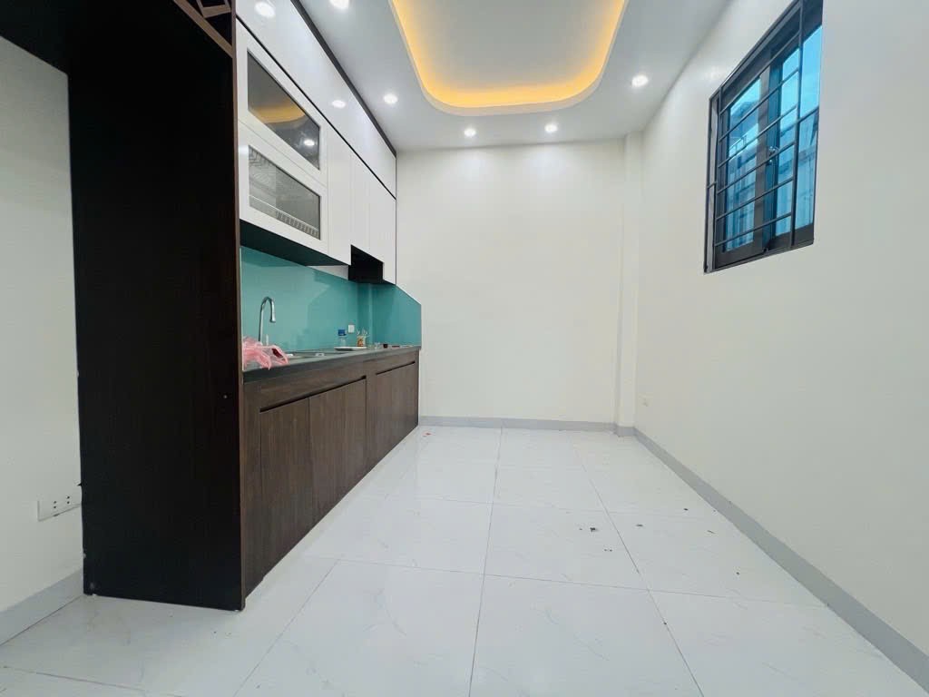 NHỈNH 5 TỶ NHÀ ĐEPH HUYỀN KỲ HÀ ĐÔNG_ ÔTÔ TRÁNH _LÔ GÓC_ ĐẦY ĐỦ TIỆN ÍCH_ GẦN CÁC TRƯỜNG ĐẠI HỌC 3