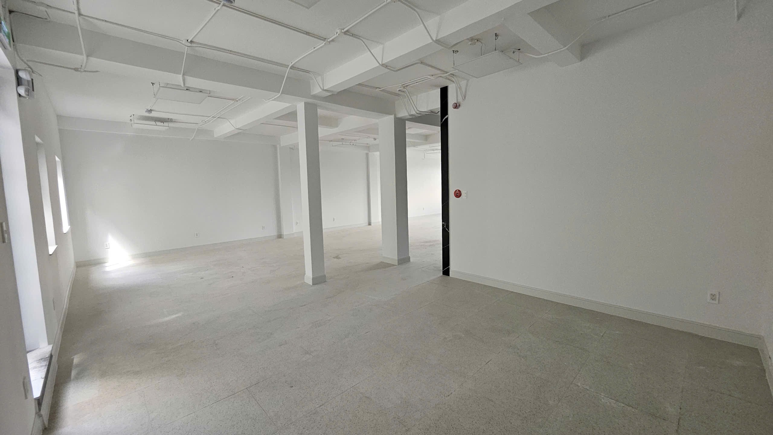 Cho thuê Nhà mặt tiền Phường Bình Trưng Tây, Quận 2, Diện tích 200m², Giá 125 Triệu/tháng 5