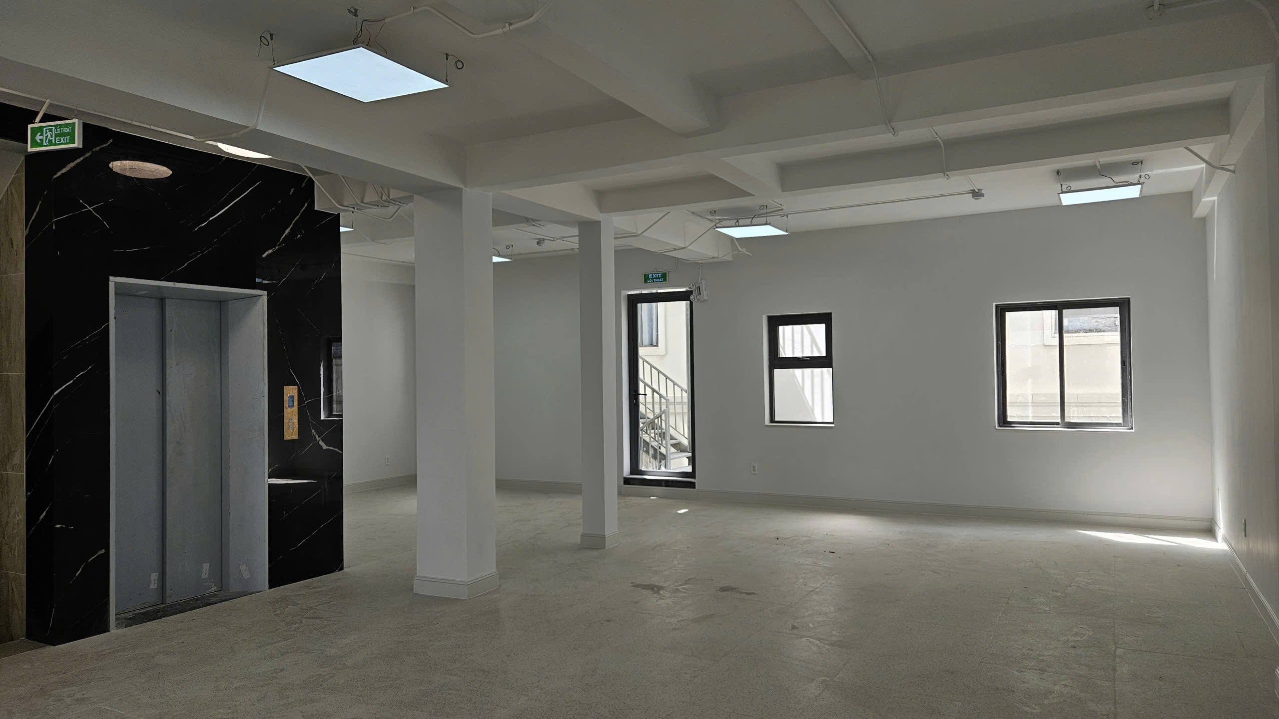 Cho thuê Nhà mặt tiền Phường Bình Trưng Tây, Quận 2, Diện tích 200m², Giá 125 Triệu/tháng