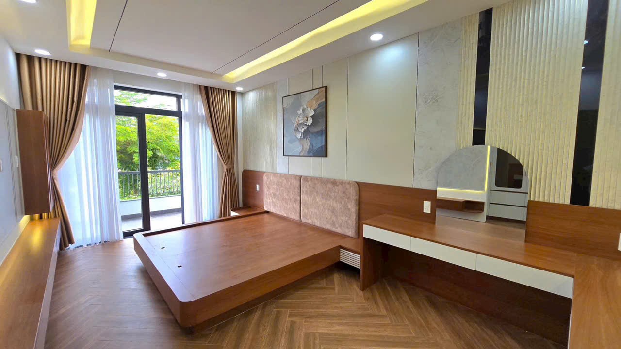 BÁN NHÀ MỚI 3 TẦNG THIẾT KẾ SANG TRỌNG FULL NỘI THẤT KĐT MỸ GIA GÓI 3, NHA TRANG. 5