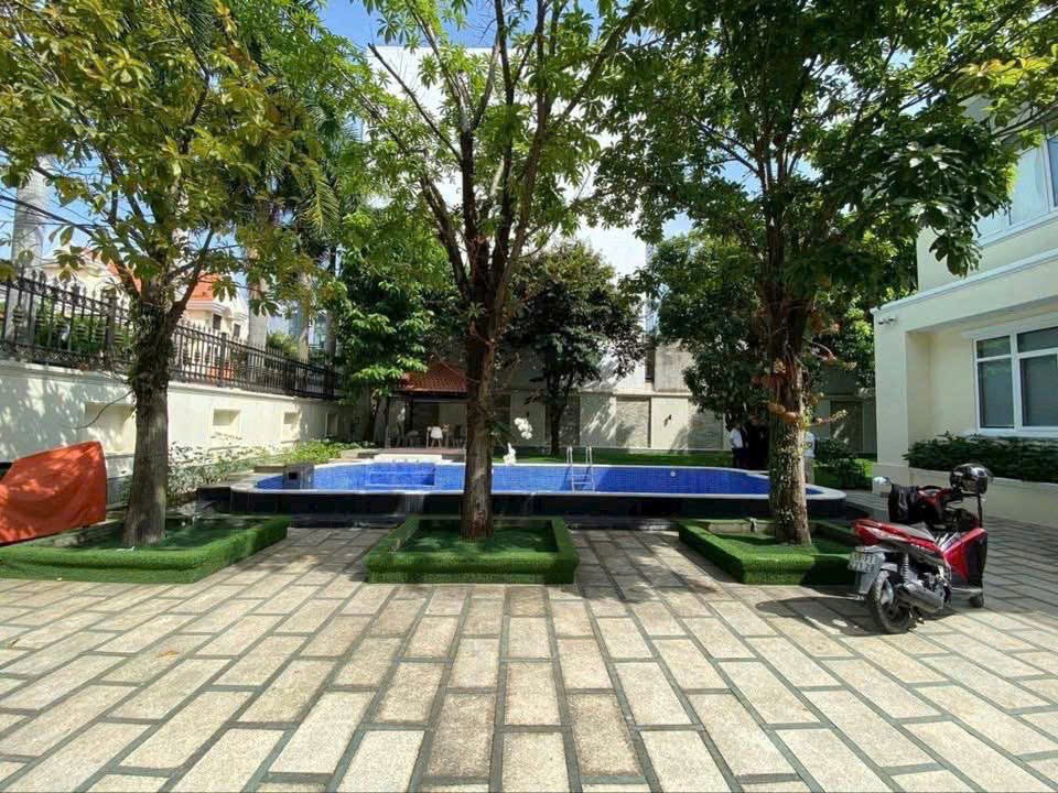 Cho thuê Biệt thự Phường Thảo Điền, Quận 2, Diện tích 900m², Giá Thương lượng