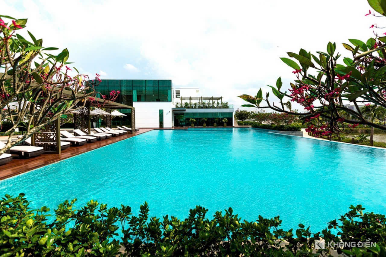 Cần bán Biệt thự Phường Phú Hữu, Quận 9, Diện tích 250m², Giá 25.4 Tỷ 2